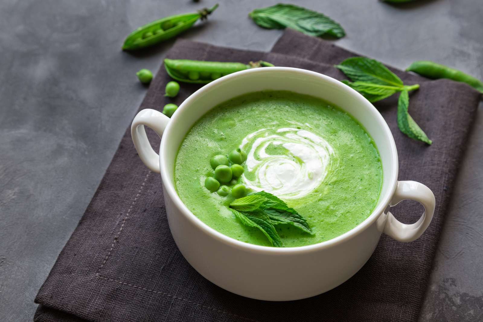 Green pea and mint